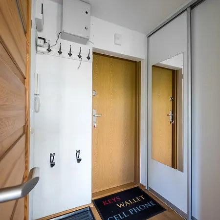 Solec 2-bedroom Vistula * Warsaw