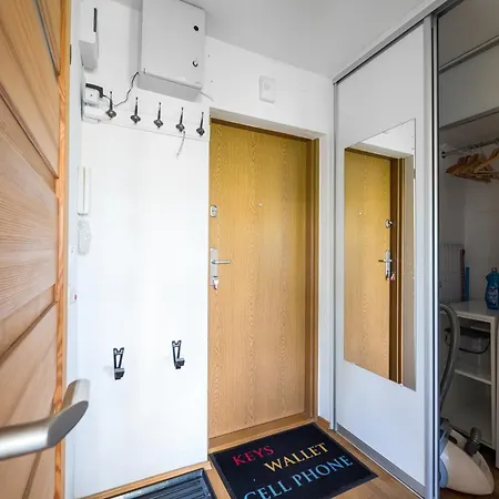 דירה Solec 2-bedroom Vistula ורשה