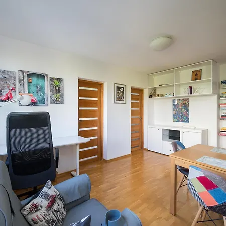 Solec 2-bedroom Vistula Apartman Varsó